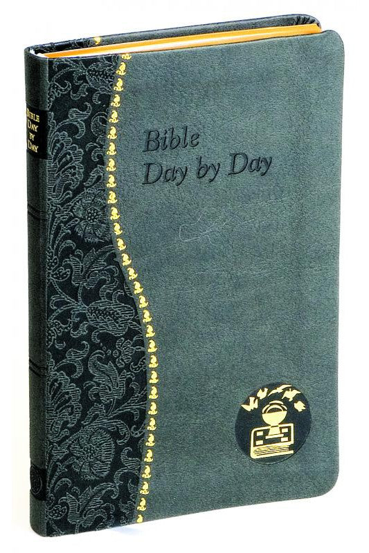 Bible Day By Day - GF15019-Inspirational Gifts-Catholic Book Publishing Corp-Michigan Church Supply