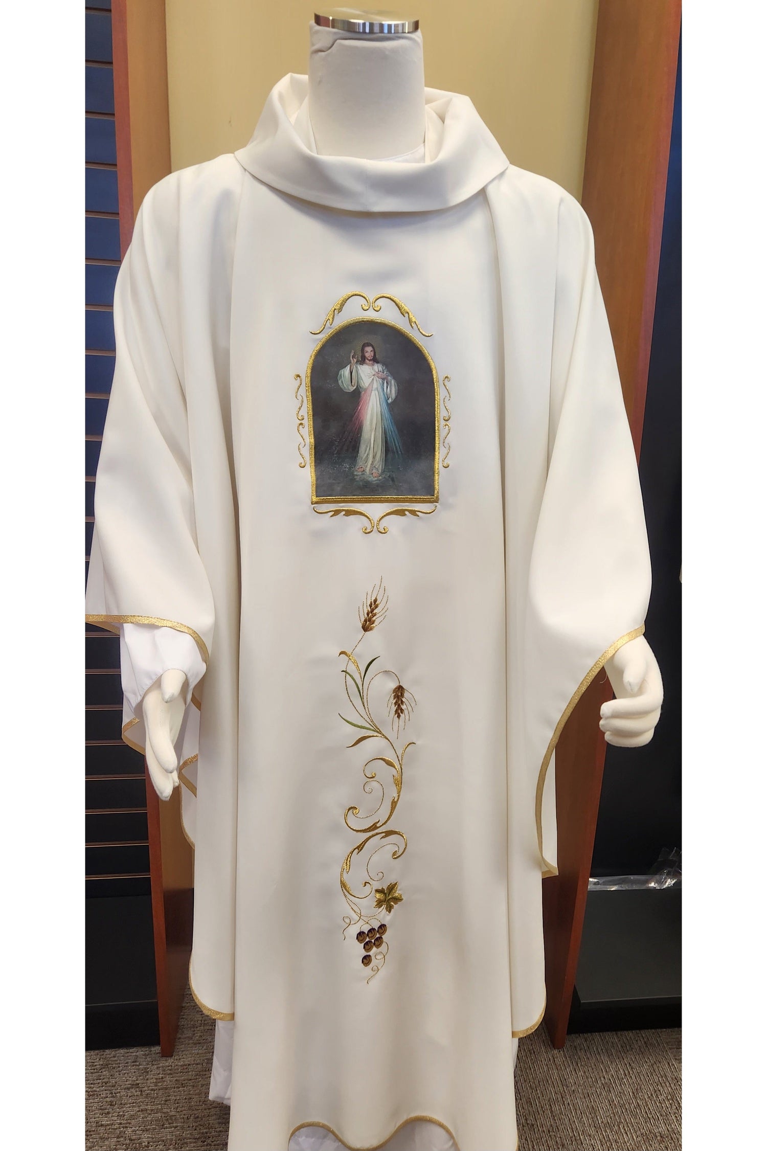 Divine Mercy Chasuble - SO342DM-Church Life-Solivari-Michigan Church Supply