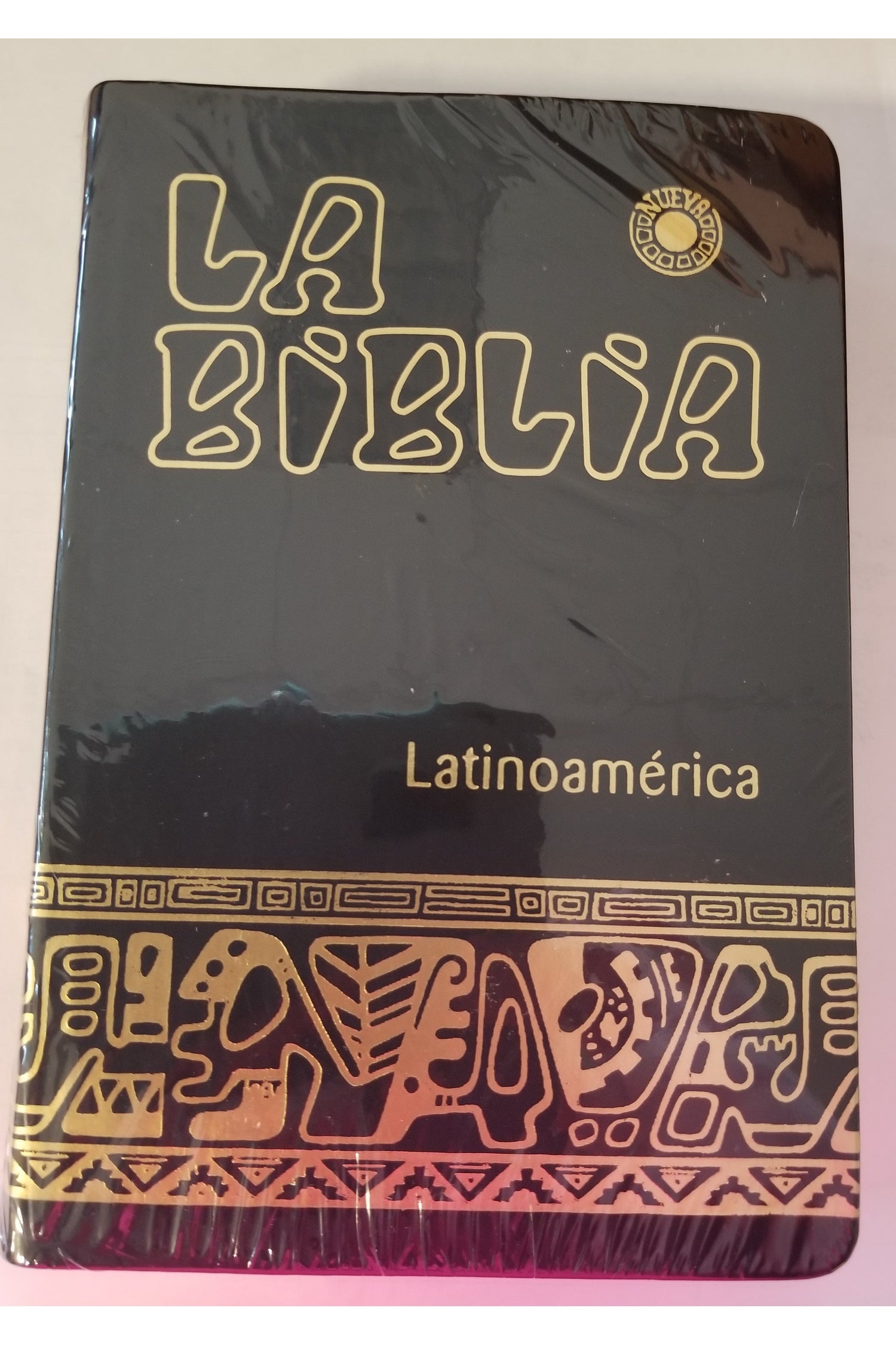 La Biblia Latinoamerica Negro de Piel Imitada - UK0100036-Inspirational Gifts-Ministerio-Michigan Church Supply